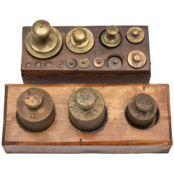 0485 SET OF WEIGHTS